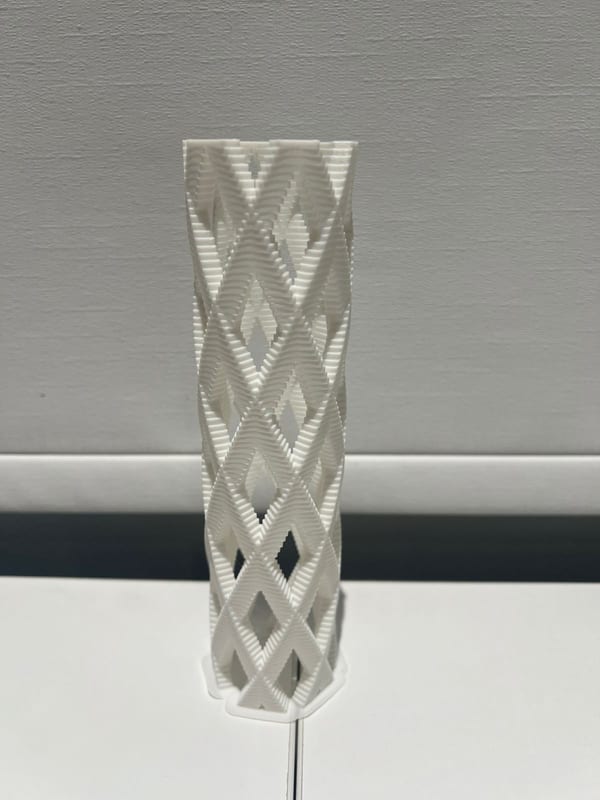 3D-printed model of the diagrid lattice tower